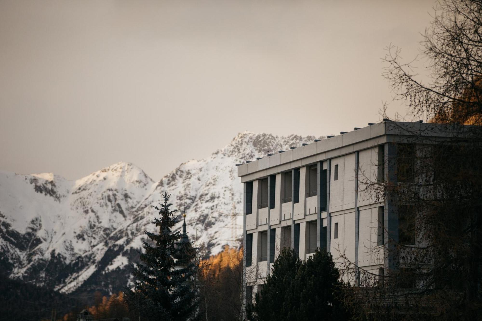 Hotel Maistra 160 Pontresina Exterior foto